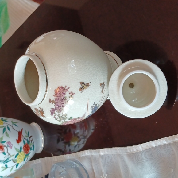 💚Gorgeous ginger jar - Picture 4 of 7